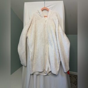 NWT Colsie Adult Fuzzy White Romper Jacket size M